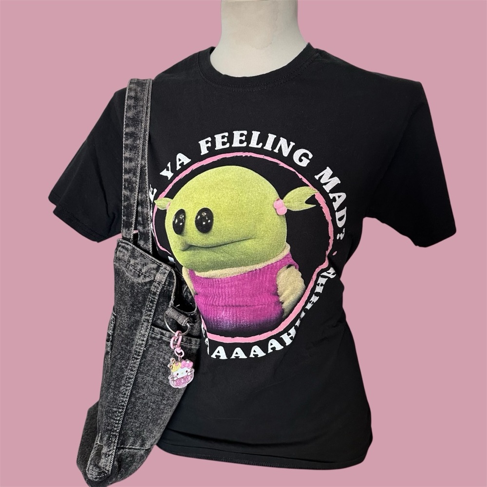 Nanalan Puppet Hot Topic Graphic Tee 90s Kids Show Nostalgia Merch Y2K 2000s